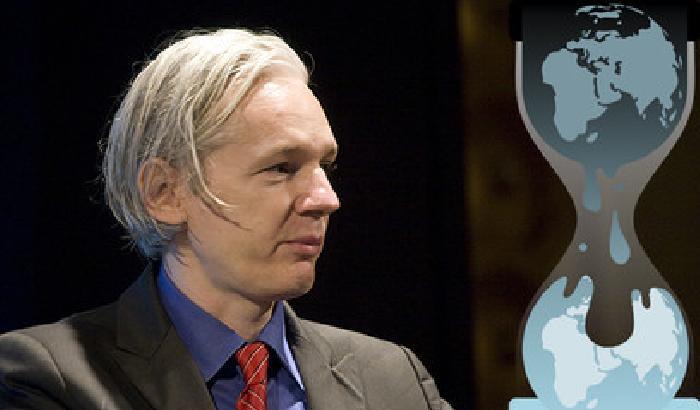 Assange è il più potente della rete, Grillo non classificato