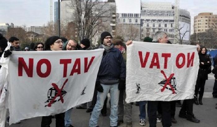 Tav: lacrimogeni e cariche contro italiani a Lione