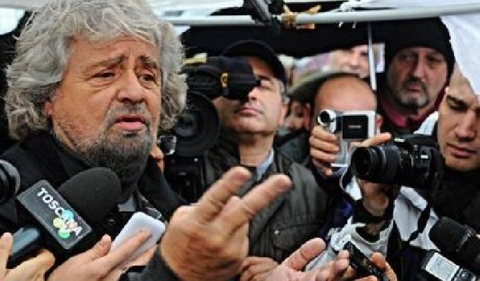 Grillo: senza di noi i nazisti in Parlamento