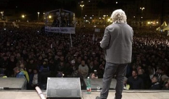 M5s, l'ironia corre sulla rete: #presentiamocitutti