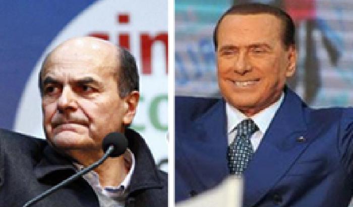 Berlusconi e Bersani si sfidano a colpi di manifestazioni