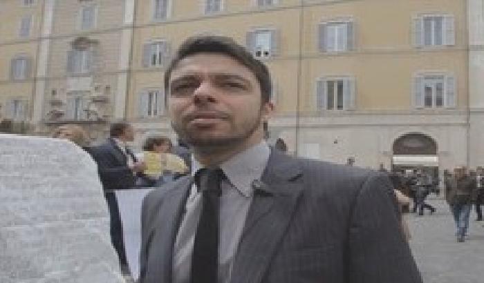 Frusone (M5s) ironia su Rodotà, mai dargli dell'ottantenne