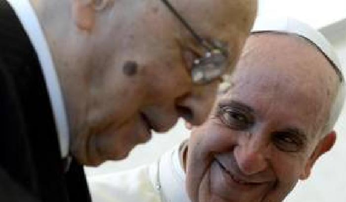 Il Papa e Napolitano: solidarietà e speranza per l'Italia