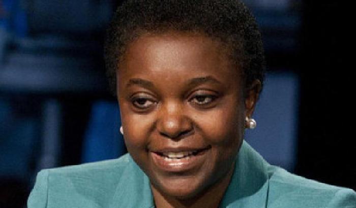 Kyenge: gli insulti non mi fermeranno