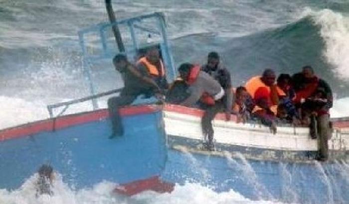 Gettarono i mare i migranti, pene esemplari per gli omicidi