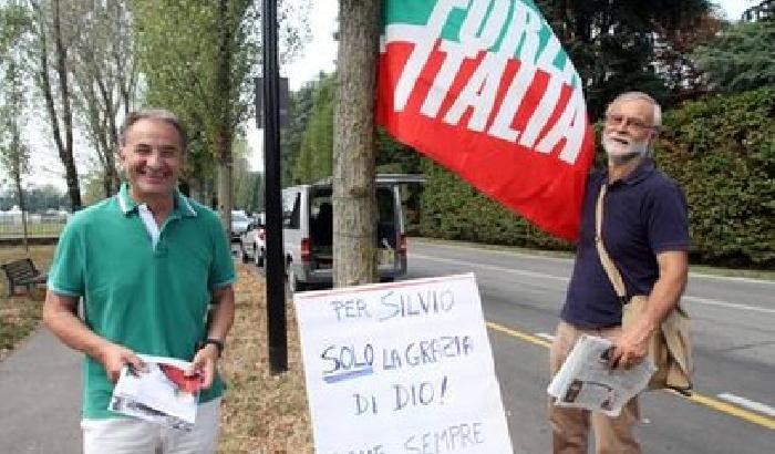 Il Pdl ad Arcore: avvocati, ministri e sodali