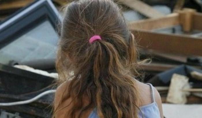 Violenza sessuale su una bimba di 2 anni