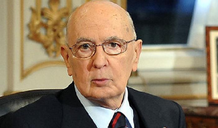 Napolitano a Berlusconi: assurdo evocare il golpe