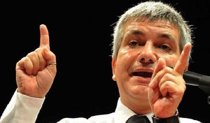 Vendola a Grillo: il mondo non cambia con le parolacce