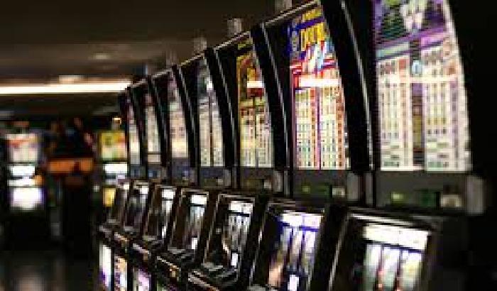 Niente slot: bar premiato a Palemo