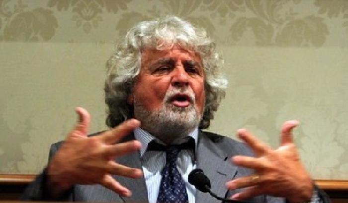 Il contro-discorso di Grillo: Napolitano si dimetta