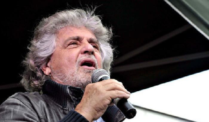 Grillo ringrazia gli elettori citando un massone