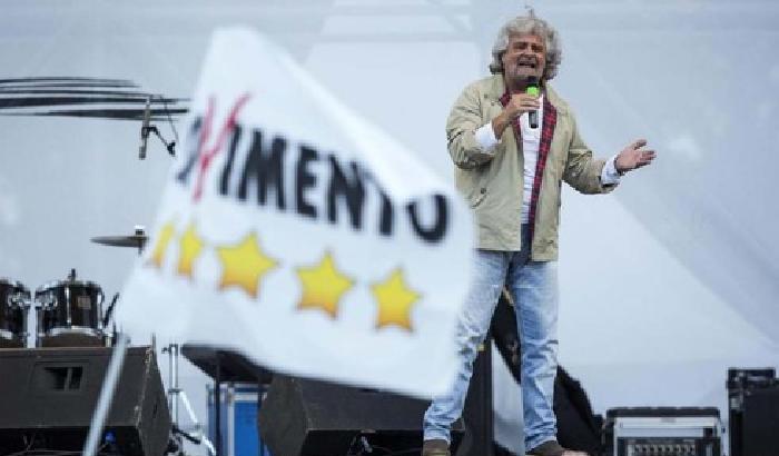 Grillo: via dall'euro, M5s pronto a lanciare il referendum