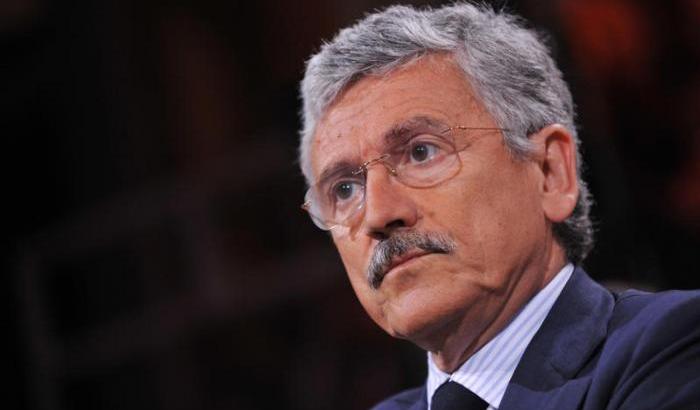 D'Alema su Repubblica: pura spazzatura da un house organ del partito del Nazareno