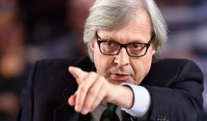 Sgarbi fa il ritratto di Di Maio: uno scarafaggio che fa la fighetta