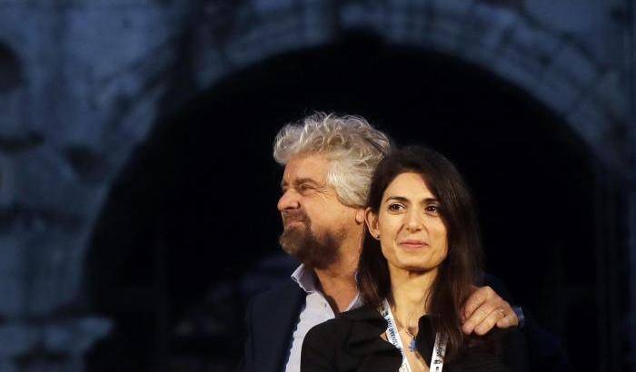 La svolta a destra paga: i sondaggi premiano la linea anti-immigrati di Grillo