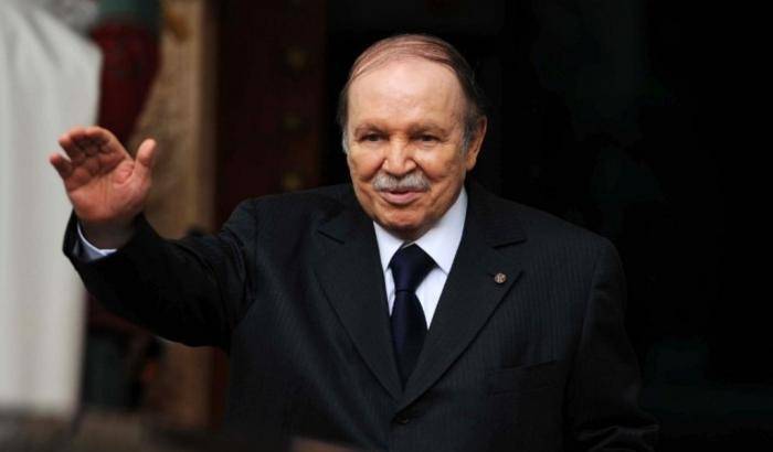 Quinto mandato presidenziale per Bouteflika? I boiardi di stato si ribellano