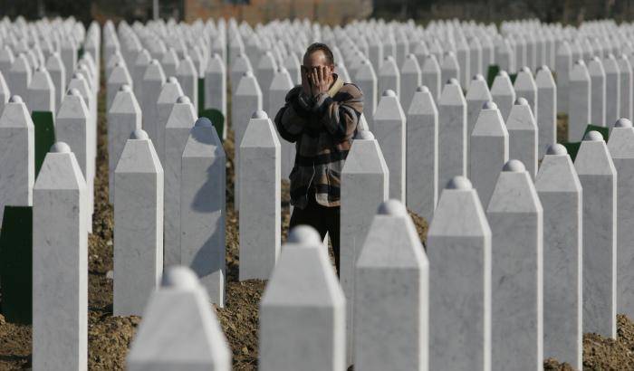 Srebrenica, 26 anni dopo: quel genocidio negato: una vergogna per l'Europa