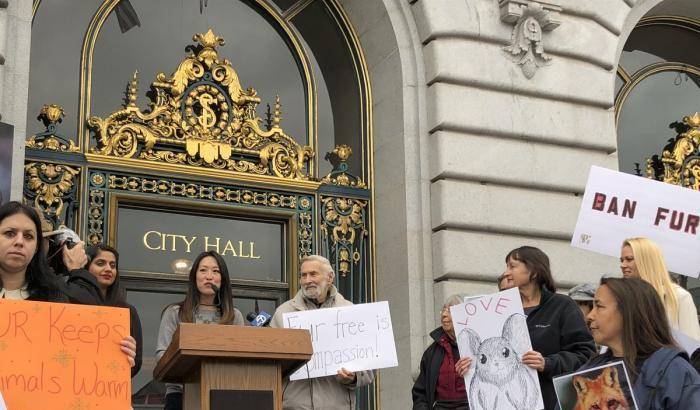 Basta crudeltà: la città di San Francisco dice no alla vendita di pellicce