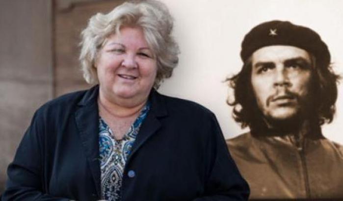 Forza Italia rispolvera la guerra fredda: proteste contro la figlia di Che Guevara
