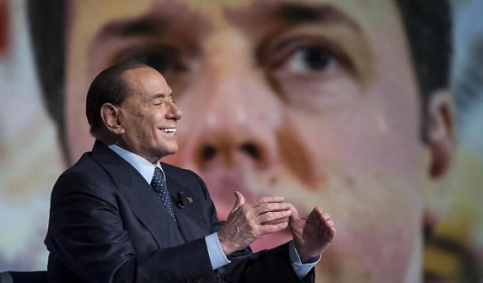 Berlusconi vuole sedere con Renzi in Europa: "Il Ppe si allei anche con Italia Viva"