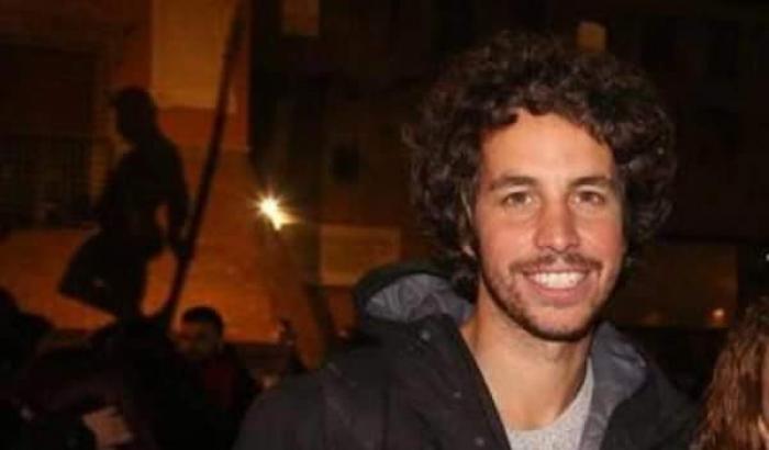 Mattia Santori ammette: "Siamo stati ingenui a farci la foto coi Benetton"