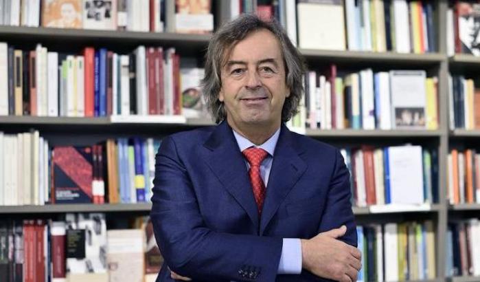 Burioni placa gli entusiasmi per l'Avigan: ""Non esistono evidenze scientifiche in merito"