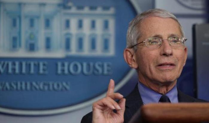 Fauci critica il consulente anti-Covid di Trump che non vuole restrizioni: "Sono in disaccordo"