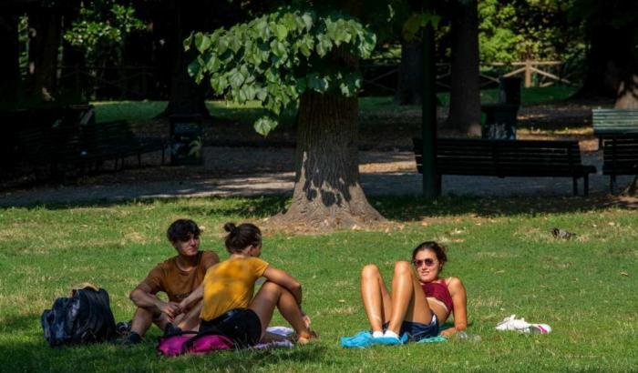 E' allerta meteo in tutta Italia per il caldo: preoccupa la Sardegna che raggiungerà i 45°