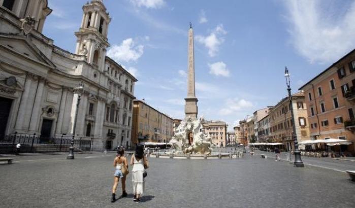 Il centro di Roma è vuoto ma la Raggi ripristina la ztl: la protesta degli artigiani