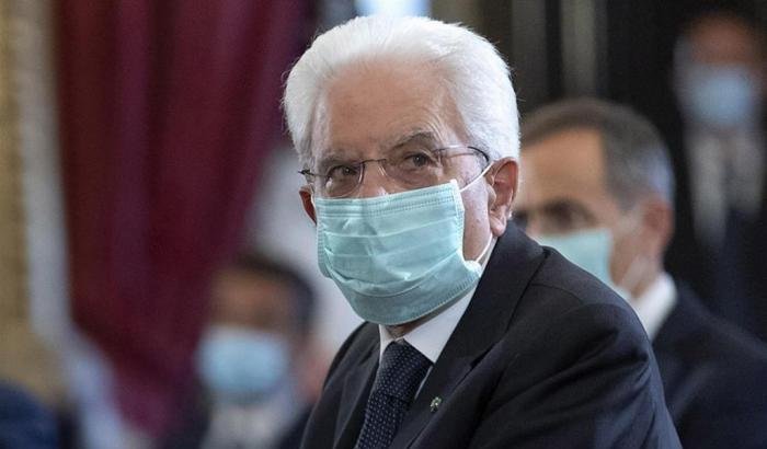 Mattarella: "Mi sottoporrò al vaccino il prima possibile"