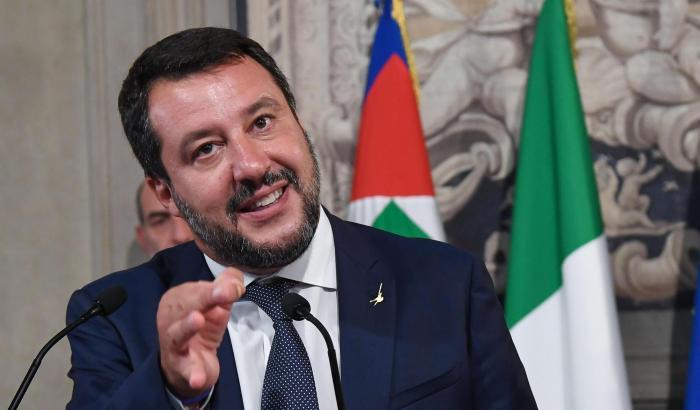 Salvini esce dal Quirinale e torna a fare pressioni sul Quirinale: elezioni subito