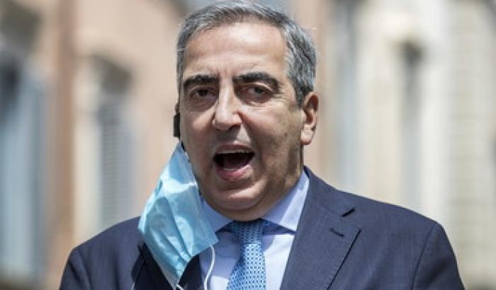 Gasparri ci prova: "Coalizione Ursula? Sarebbe un governo a guida Berlusconi"