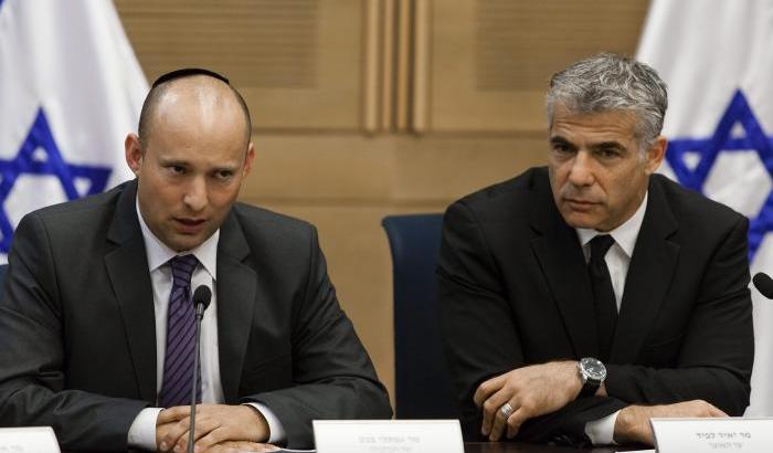 Nasce il governo anti Netanyahu: Bennett e Lapid si alternano nella leadership