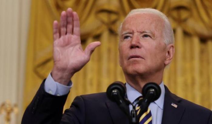 Biden si schiera con la protesta: "Il governo cubano ascolti il suo popolo"