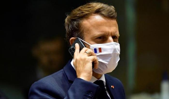 Sondaggi politici: Macron in testa al primo turno e vincente ai ballottaggi