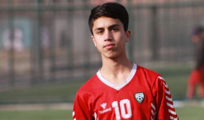 Un minuto di silenzio per Zaki Anwari il giovane numero 10 afgano