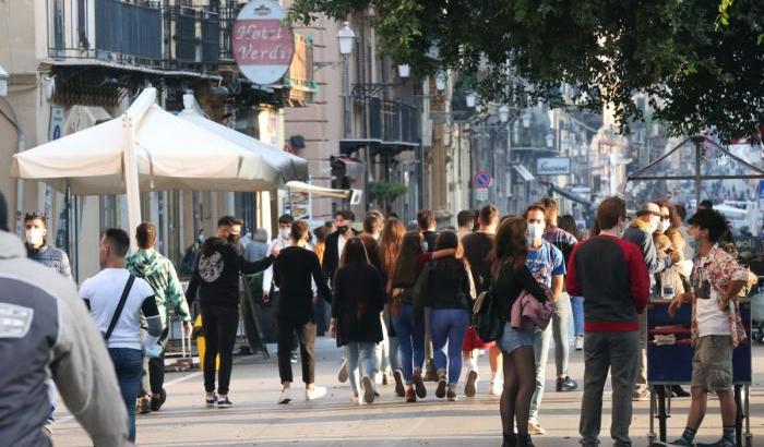 La Sicilia oggi torna in zona gialla: ecco tutte le nuove misure