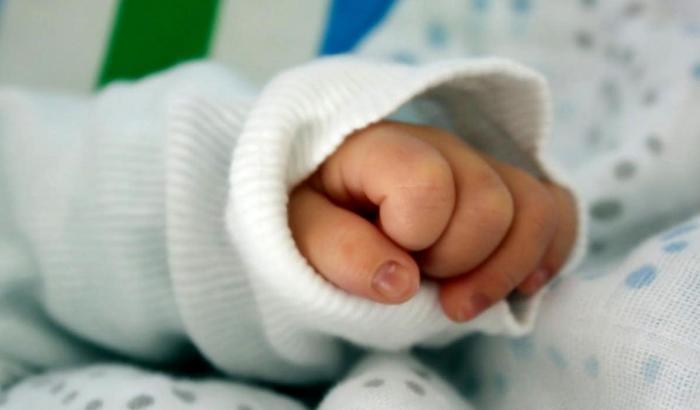 La mamma positiva al covid non era vaccinata: neonato in gravi condizioni a Padova