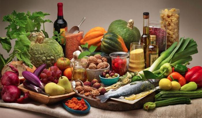 Una dieta diversificata aiuta a vivere di più: ecco cosa dice lo studio