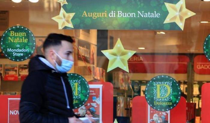 Lopalco: "Natale senza chiusure grazie alle misure precauzionali: mascherine e vaccini"