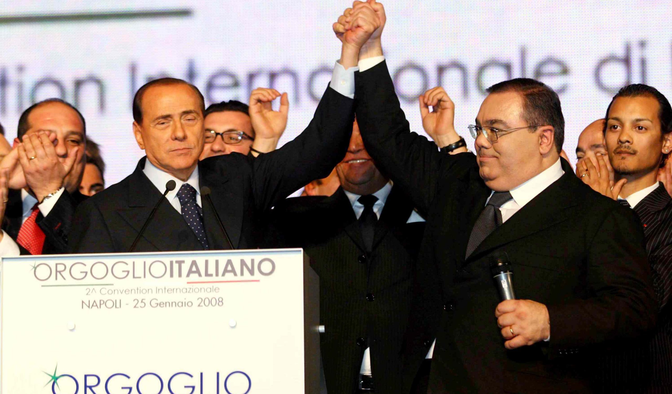 Berlusconi al Quirinale, l'ira del popolo viola: 
