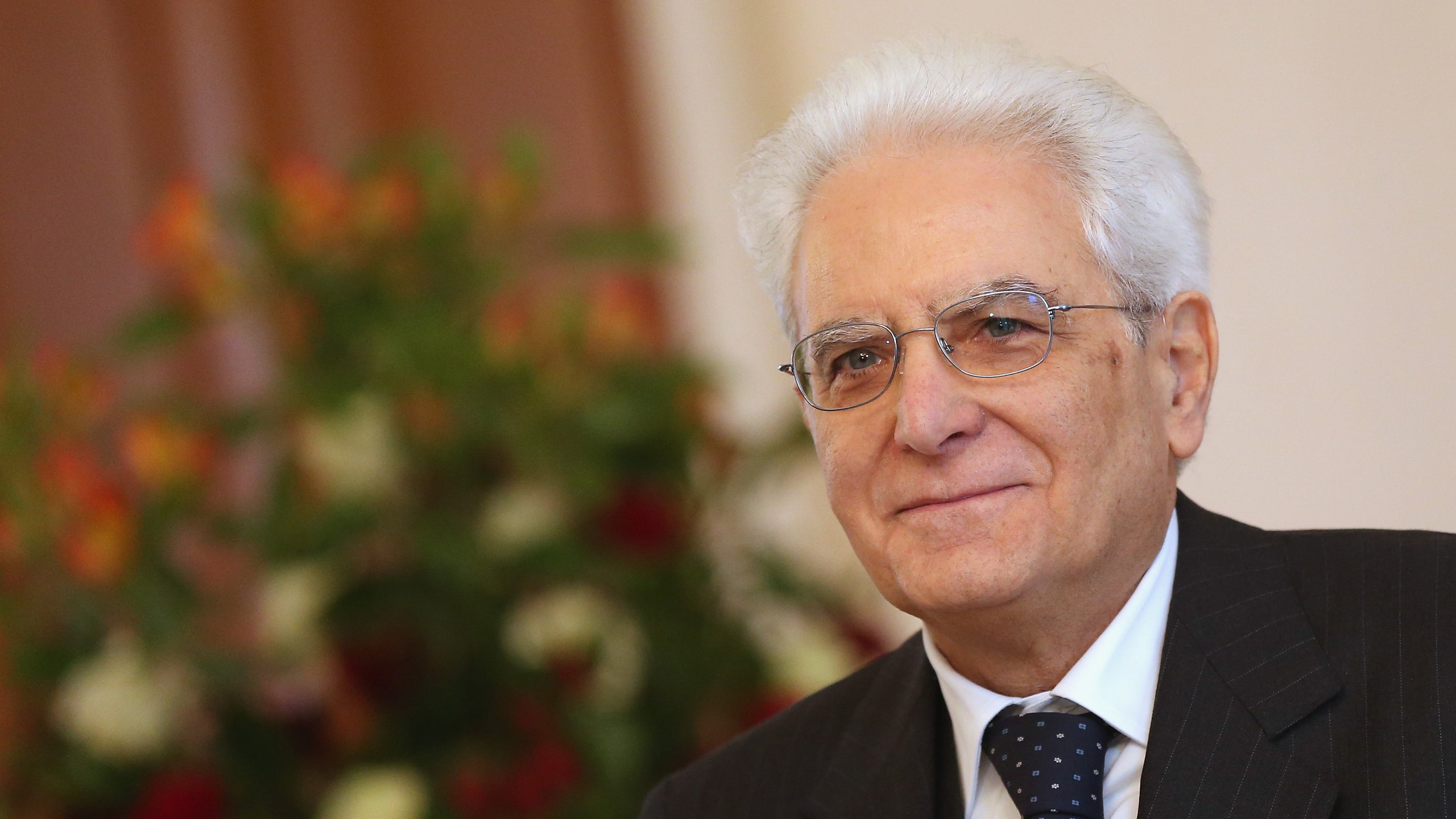 La stampa estera esulta per il bis: "Mattarella è il guardrail della democrazia"