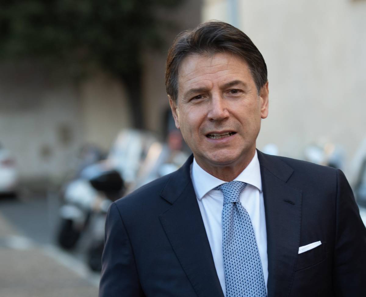 Pd-M5s, appello di Conte a Letta: "Si converga sul Ddl balneari"