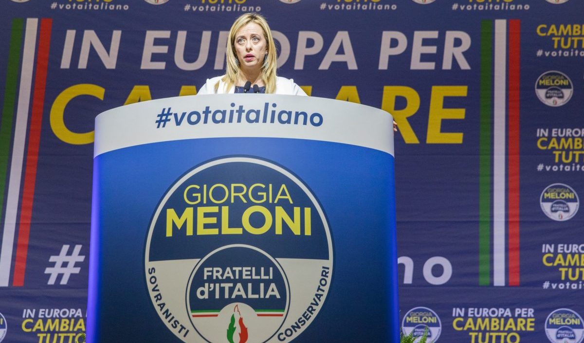 Sondaggi politici: Fratelli d'Italia consolida il vantaggio sul Pd, Lega ancora giù