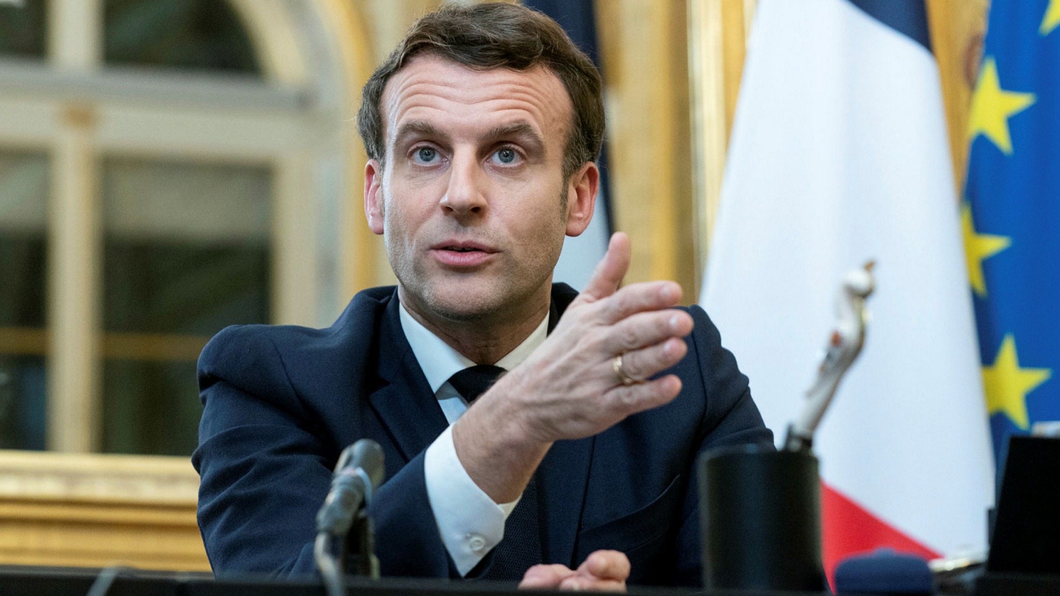 Sondaggi politici: Macron aumenta il vantaggio su Marine Le Pen