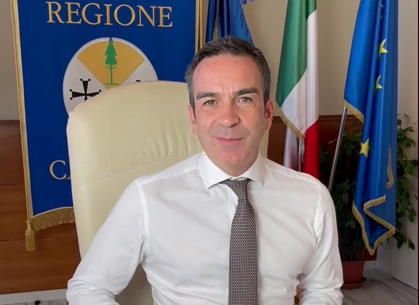 Occhiuto (Fi) contro la Lega: "Stupito del loro atteggiamento al governo, così consegnano Draghi al centro-sinistra"