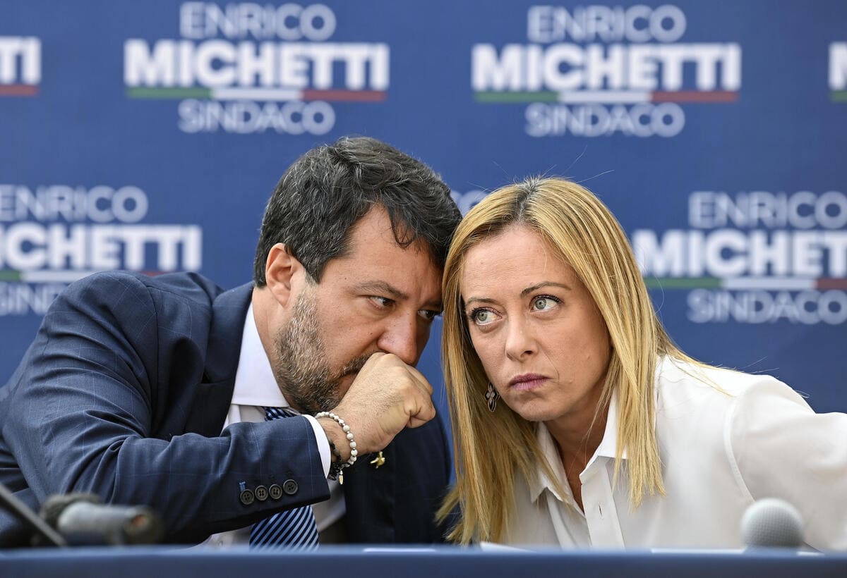 Meloni 'pugnalata' da Lega e Forza Italia sul presidenzialismo: lei fa un video al vetriolo