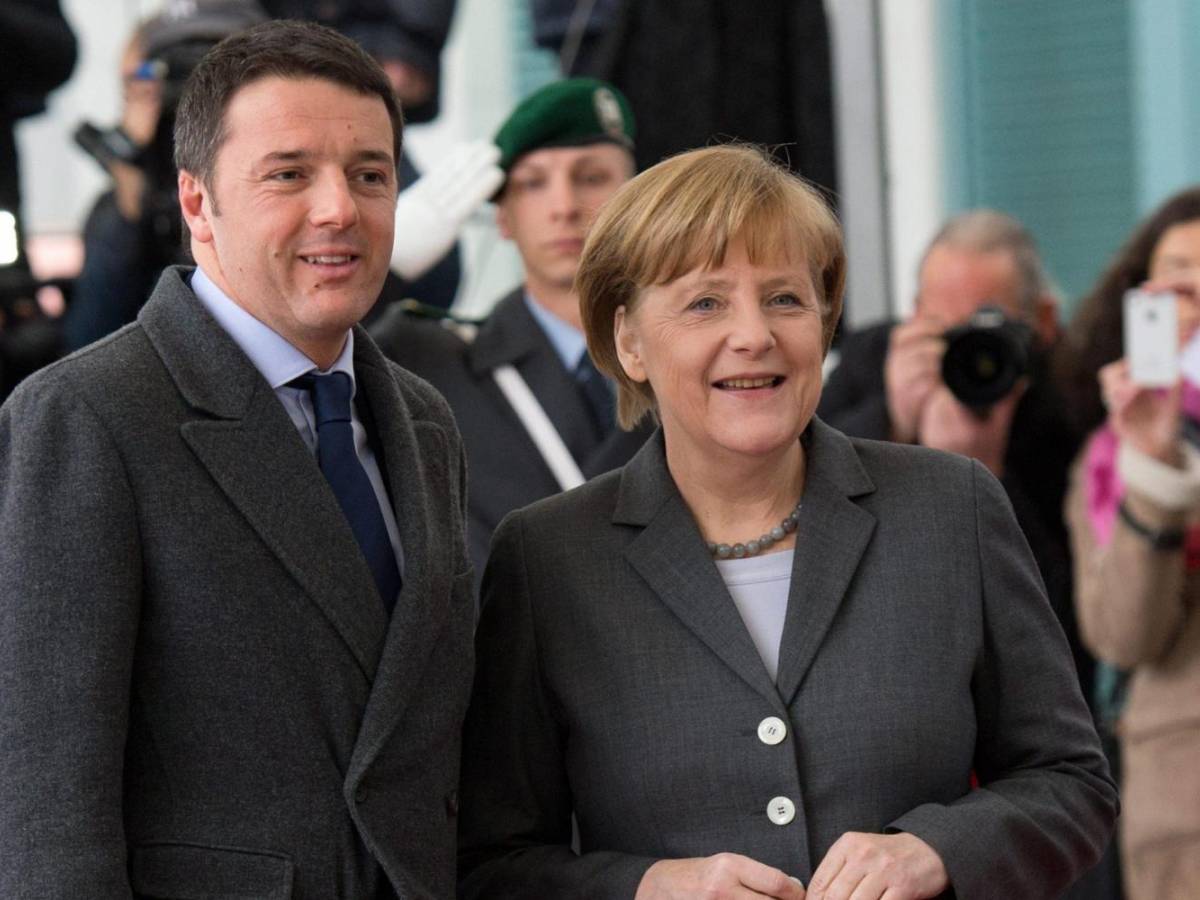 Ucraina, Renzi insiste: "Angela Mekel deve negoziare con Putin per conto di Ue e Nato"