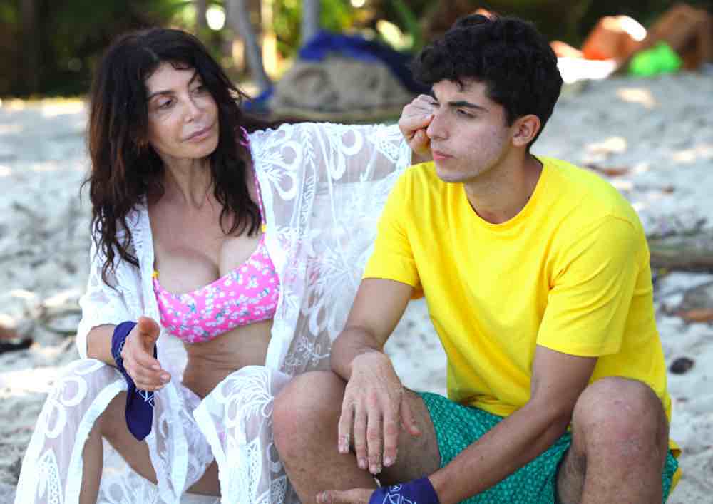 Isola dei famosi, tutti contro Carmen Di Pietro: "Non ti vogliamo"